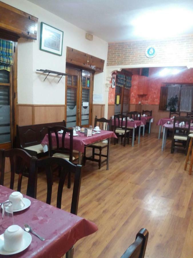 Casa Hostal Olga - Castilla Y Leon Cofinal Buitenkant foto